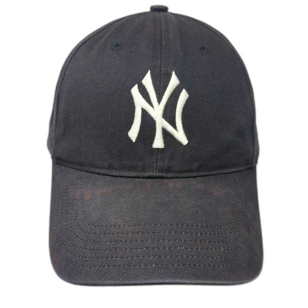 New York Yankees MLB Genuine Merchandise Blue One Size Baseball Cap Strapback